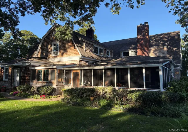Photo 2 of Single family home for sale at 265 Jennings Ave, Brookhaven, NY 11772 | MLS# 1060454 | Listing updated on 2026-10-27