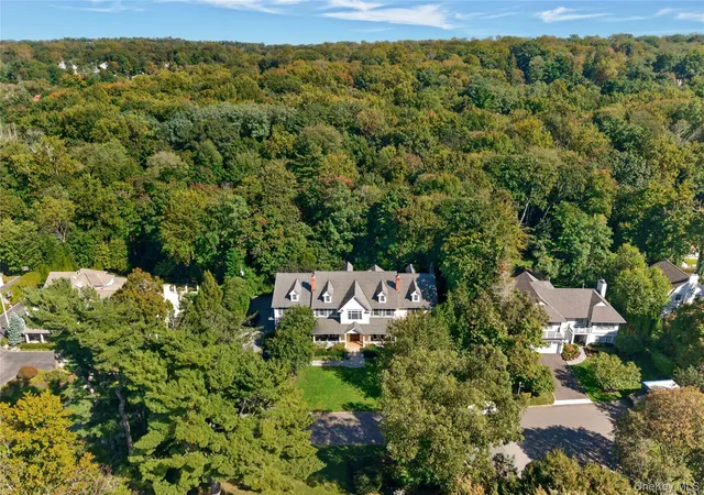 Photo 3 of Mansion for sale at 44 Brookside Dr, North Hempstead, NY 11030 | MLS# 1060455 | Listing updated on 2026-10-29