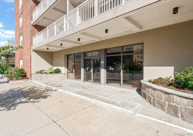 Condo for sale at 855 E Broadway #6H, Long Beach, NY 11561 | MLS# 1060473