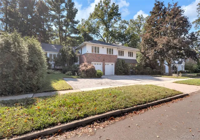 Photo 2 of Single family home for sale at 78 Poplar St, Garden City, NY 11530 | MLS# 1060484 | Listing updated on 2026-10-08