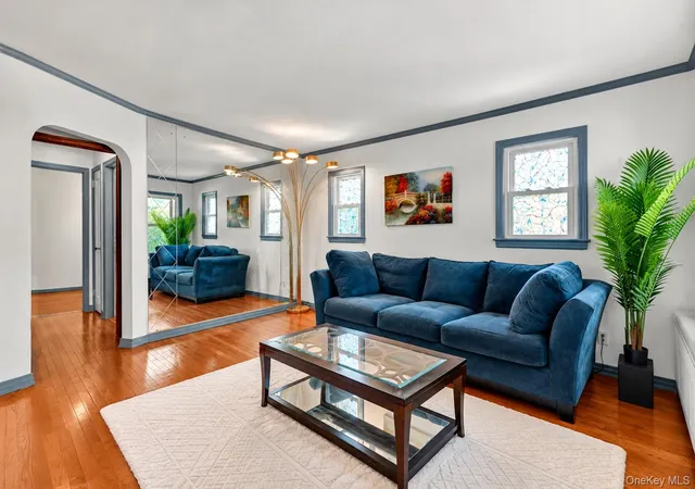 Photo 4 of Single family home for sale at 135 Sperry Blvd, New Hyde Park, NY 11040 | MLS# 1060487 | Listing updated on 2026-10-09