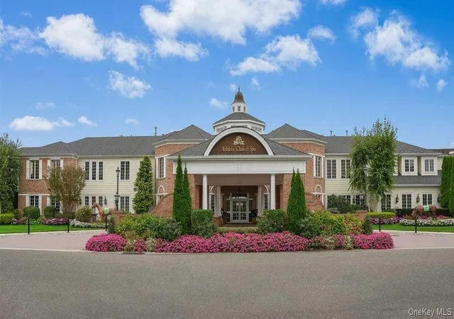 Condo for sale at 542 Roosevelt Way, Hempstead, NY 11590 | MLS# 1060503