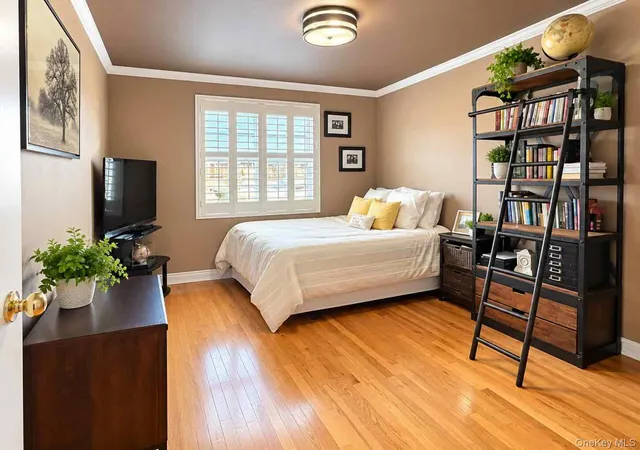 Photo 4 of Condo for sale at 10310 Rockaway Beach Blvd #3C, Rockaway Park, NY 11694 | MLS# 1060509 | Listing updated on 2026-10-09