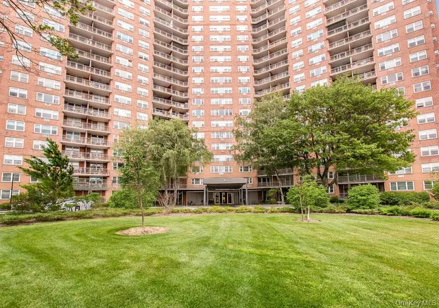 Condo for sale at 5800 Arlington Ave #9P, Bronx, NY 10471 | MLS# 1060560