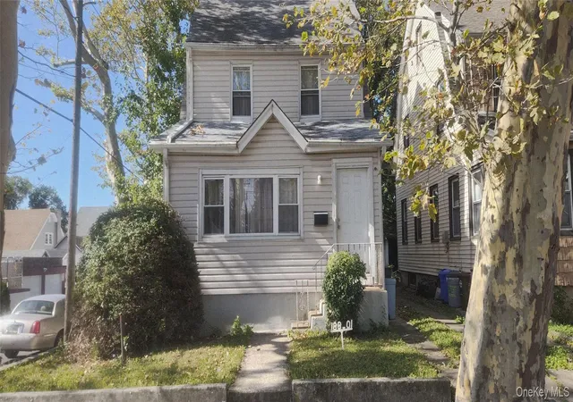 Photo 1 of Single family home for sale at 188 01 Mangin Ave, Saint Albans, NY 11412 | MLS# 1060561 | Listing updated on 2026-10-10