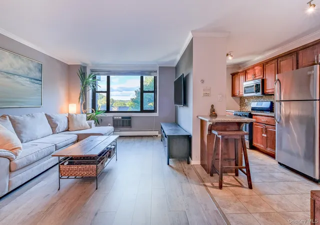 Photo 4 of House for sale at 25 Stewart Pl #418, Mount Kisco, NY 10549 | MLS# 1060567 | Listing updated on 2026-10-14