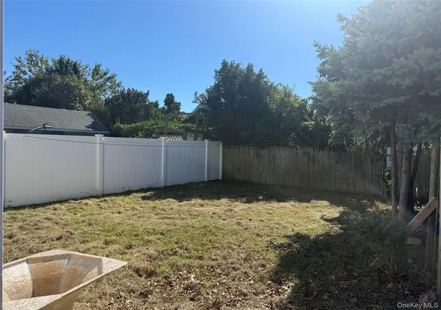 Photo 4 of Single family home for sale at 136 Henry St, Valley Stream, NY 11580 | MLS# 1060615 | Listing updated on 2026-10-08