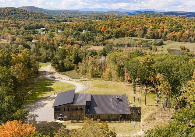Photo 4 of Single family home for sale at 3362 Route 199, Pine Plains, NY 12567 | MLS# 1060620 | Listing updated on 2026-10-09