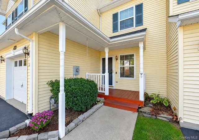 Photo 1 of Single family home for sale at 173 Pinebrook Dr, Hyde Park, NY 12538 | MLS# 1060629 | Listing updated on 2026-10-09