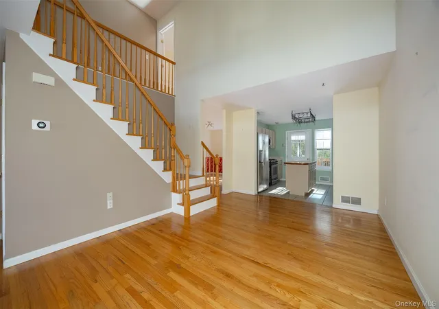Photo 3 of Single family home for sale at 173 Pinebrook Dr, Hyde Park, NY 12538 | MLS# 1060629 | Listing updated on 2026-10-09