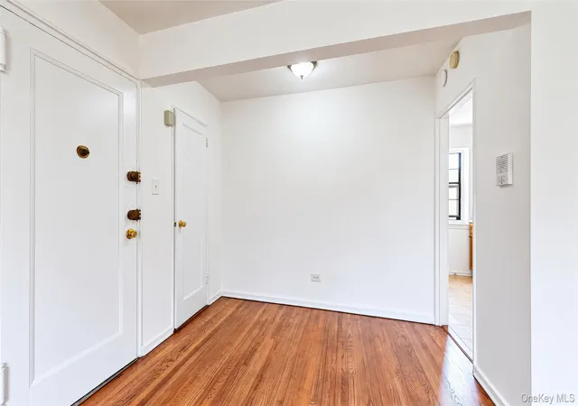 Photo 3 of Condo for sale at 78 43 147th Street #3V, New York, NY 11367 | MLS# 1060633 | Listing updated on 2026-10-08