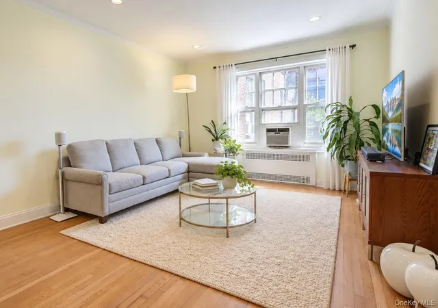 Photo 4 of House for sale at 112-50 78th Avenue #5H, Forest Hills, NY 11375 | MLS# 1060647 | Listing updated on 2026-10-09