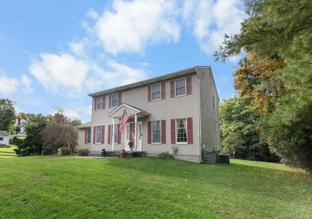 Photo 4 of Single family home for sale at 28 Brady Rd, Warwick (town), NY 10990 | MLS# 1060657 | Listing updated on 2026-10-22