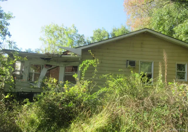 Photo 4 of Single family home for sale at 5108 Route 9, Staatsburg, NY 12580 | MLS# 1060661 | Listing updated on 2026-10-10