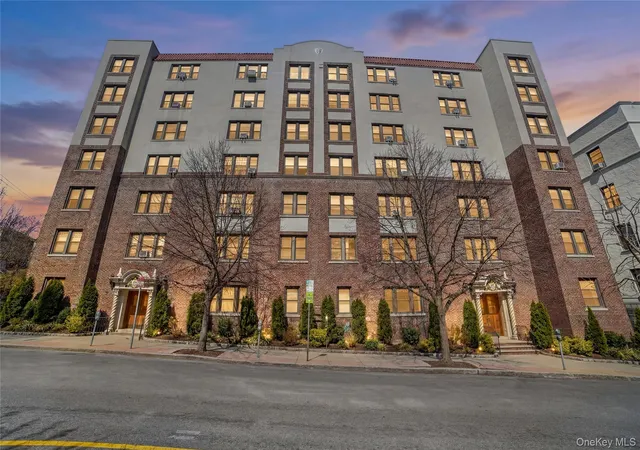 Photo 30 of Condo for sale at 42 Pondfield Rd W #4F, Yonkers, NY 10708 | MLS# 1060679 | Listing updated on 2026-10-09