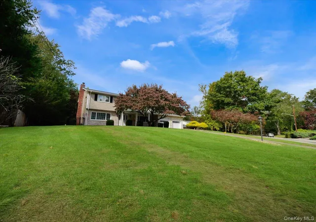 Photo 3 of Single family home for sale at 15 Sterling Forest Ln, Ramapo, NY 10901 | MLS# 1060681 | Listing updated on 2026-10-18