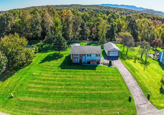Photo 1 of Single family home for sale at 8 Gunsch Est Dr, Newburgh, NY 12550 | MLS# 1060686 | Listing updated on 2026-10-10