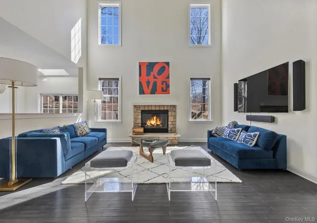 Photo 2 of Single family home for sale at 11 Fraydun Ln, Scarsdale, NY 10583 | MLS# 1060760 | Listing updated on 2026-10-10