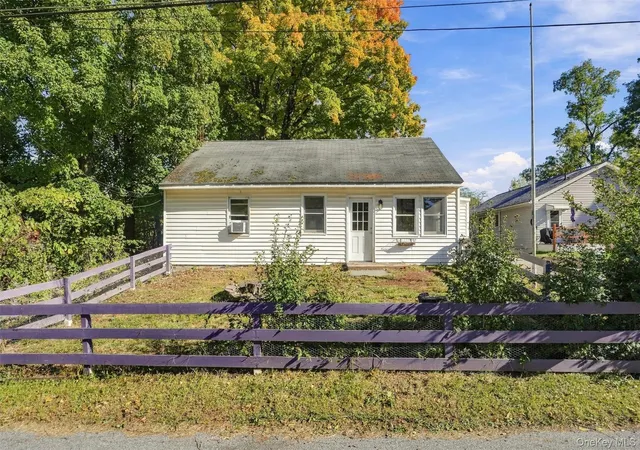 Photo 1 of Single family home for sale at 34 Mckinley Ln, Poughkeepsie, NY 12601 | MLS# 1060765 | Listing updated on 2026-10-12