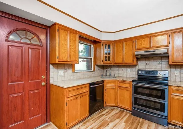 Photo 1 of Single family home for sale at 89 Catherine Ave, Franklin Square, NY 11010 | MLS# 1060769 | Listing updated on 2026-10-10