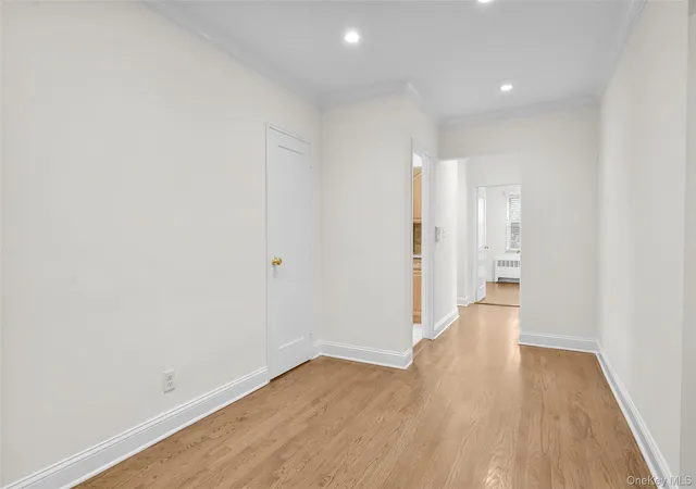 Listing Photo 4 - Condo for sale in building located at 327 Palmer Ter, Mamaroneck, NY 10543 - Unit #2E