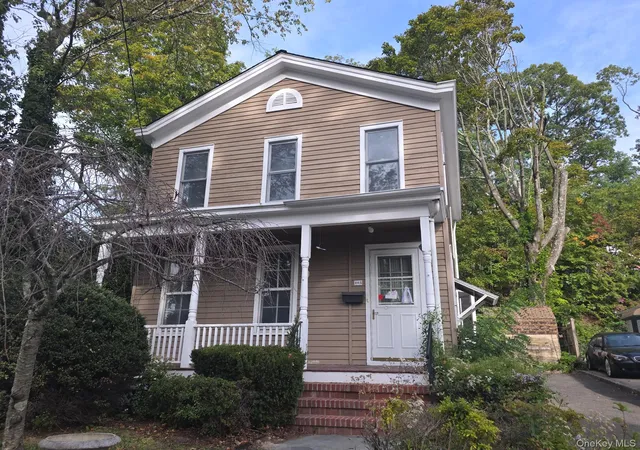 Photo 2 of Single family home for sale at 405 High St, Brookhaven, NY 11777 | MLS# 1060810 | Listing updated on 2026-10-11