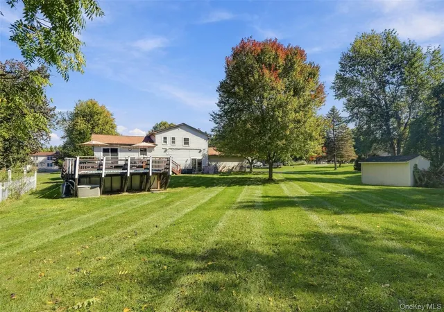 Photo 4 of Single family home for sale at 23 Stephen Dr, Hopewell Junction, NY 12533 | MLS# 1060814 | Listing updated on 2026-10-09