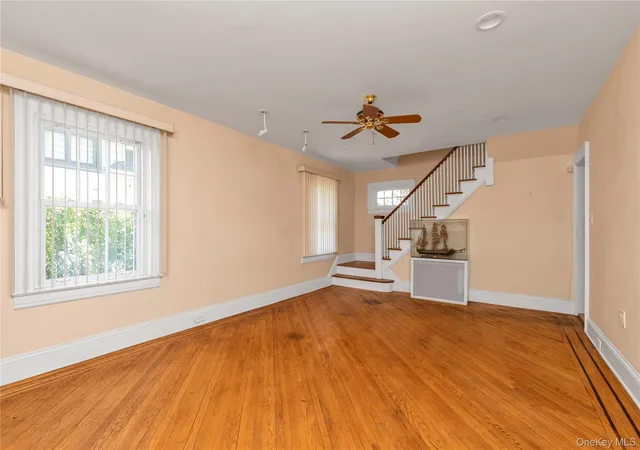 Photo 2 of Single family home for sale at 63 Oak St, Lynbrook, NY 11563 | MLS# 1060825 | Listing updated on 2026-10-09
