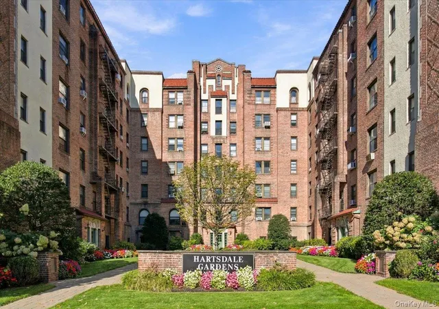 Condo for sale at 27 N Central Ave #5D, Hartsdale, NY 10530 | MLS# 1060843