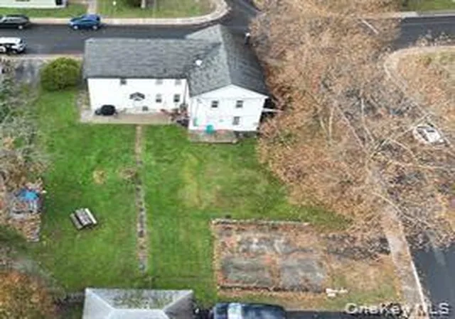 Photo 3 of Multi family home for sale at 4 Broadhead St, Wawarsing, NY 12428 | MLS# 1060845 | Listing updated on 2026-10-21
