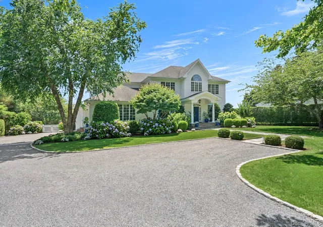 Single family home for sale at 9 Millfarm Ln, Southampton, NY 11968 | MLS# 1060873