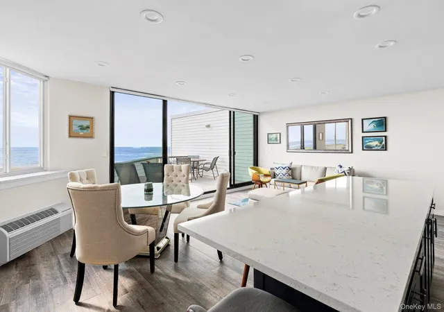 Listing Photo 5 - Condo for sale in building located at 253 Dune Rd, Southampton, NY 11978 - Unit #69