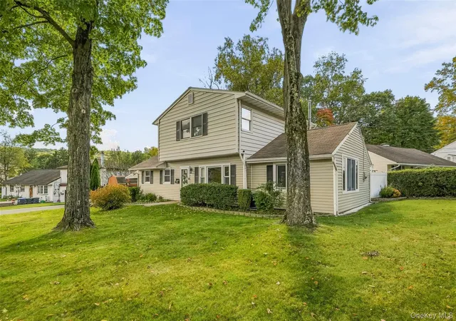 Photo 1 of Single family home for sale at 43 Capt Shankey Dr, Garnerville, NY 10923 | MLS# 1060896 | Listing updated on 2026-10-09