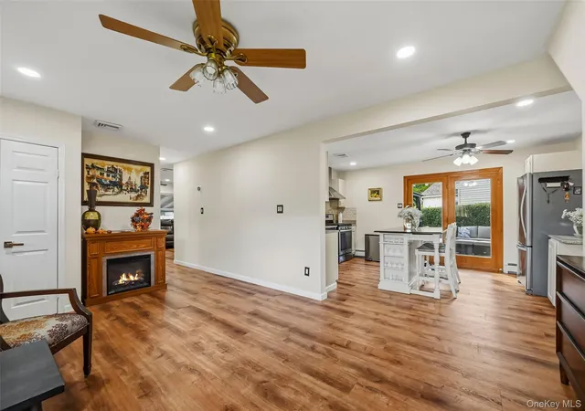 Photo 4 of Single family home for sale at 43 Capt Shankey Dr, Garnerville, NY 10923 | MLS# 1060896 | Listing updated on 2026-10-09