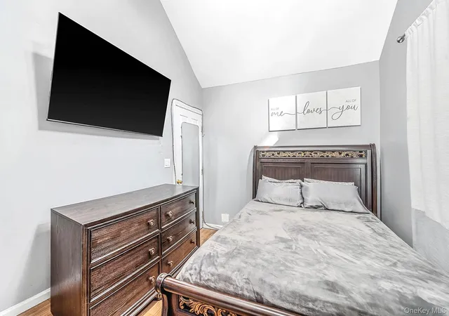 Photo 4 of Single family home for sale at 60 S Evergreen Dr, Brookhaven, NY 11784 | MLS# 1060946 | Listing updated on 2026-10-10