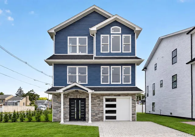 Photo 1 of Single family home for sale at 265 Roosevelt Ave, Freeport, NY 11520 | MLS# 1060960 | Listing updated on 2026-10-09