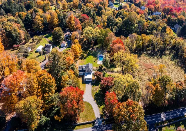 Photo 3 of Single family home for sale at 222 Allview Ave, Southeast, NY 10509 | MLS# 1060999 | Listing updated on 2026-10-29