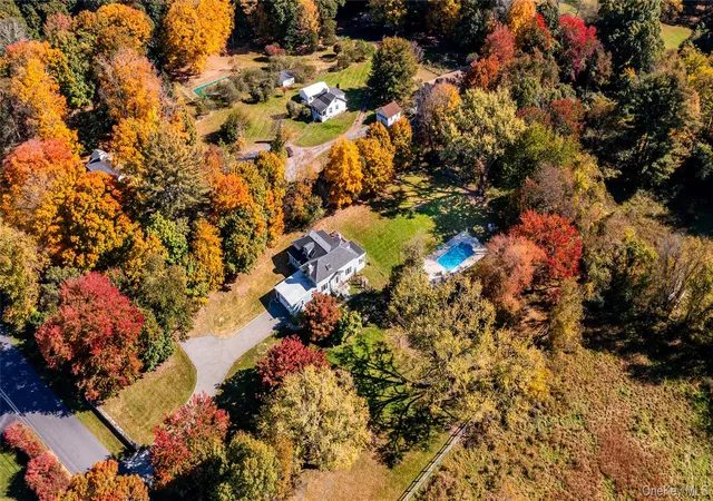 Photo 4 of Single family home for sale at 222 Allview Ave, Southeast, NY 10509 | MLS# 1060999 | Listing updated on 2026-10-29