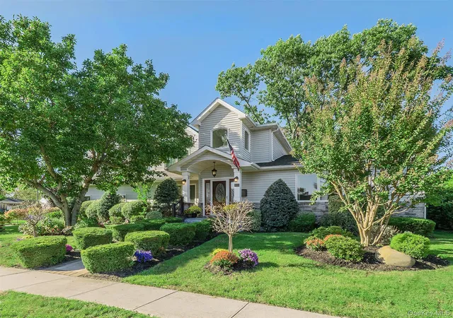 Single family home for sale at 752 Kensington Ct, Westbury, NY 11590 | MLS# 1061021