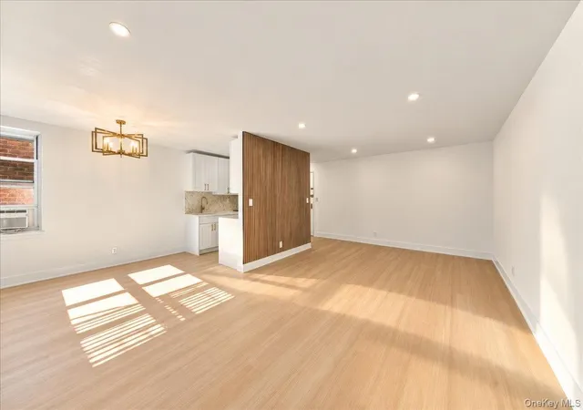 Listing Photo 5 - Condo for sale in building located at 1300 Midland Ave, Yonkers, NY 10701 - Unit #C26