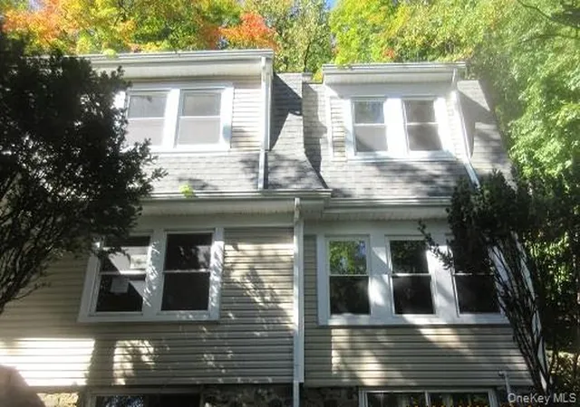 Photo 1 of Single family home for sale at 802 Route 9w S, Congers, NY 10920 | MLS# 1061036 | Listing updated on 2026-10-09