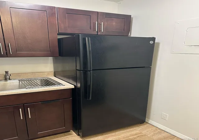 Listing Photo 4 - Condo for sale in building located at 150-38 Union Turnpike, New York, NY 11367 - Unit #8L