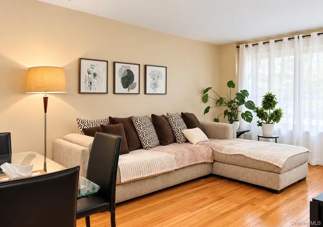 Condo for sale at 14215 Franklin #2D, Flushing, NY 11355 | MLS# 1061041