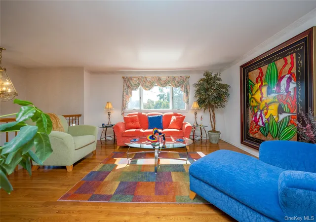 Photo 3 of Single family home for sale at 5 Gurnee Dr, Stony Point, NY 10980 | MLS# 1061066 | Listing updated on 2026-10-18
