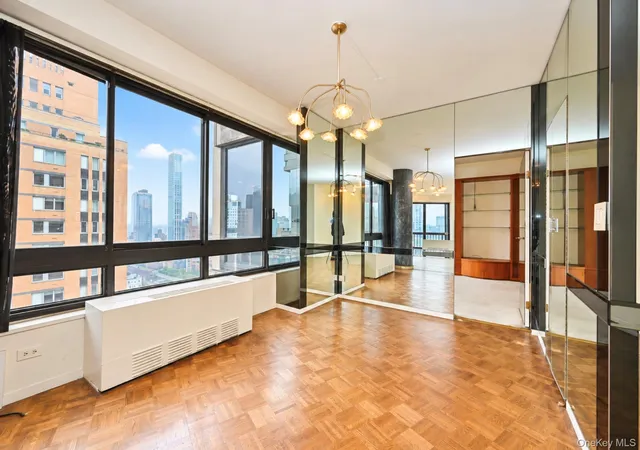 Photo 4 of House for sale at 167 E 61st Street #28E, New York, NY 10065 | MLS# 1061067 | Listing updated on 2026-10-09