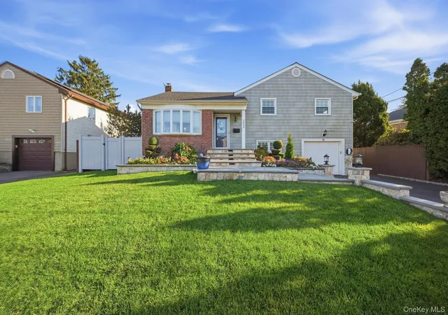 Single family home for sale at 2624 Flower St, Westbury, NY 11590 | MLS# 1061069