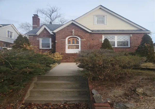 Photo 1 of Single family home for sale at 139 23 230 Street, Laurelton, NY 11413 | MLS# 1061074 | Listing updated on 2026-10-09