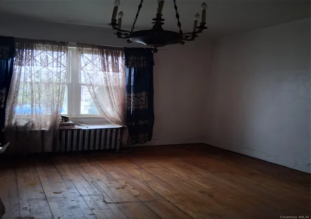 Photo 4 of Single family home for sale at 139-23 230 Street, Laurelton, NY 11413 | MLS# 1061074 | Listing updated on 2026-10-10