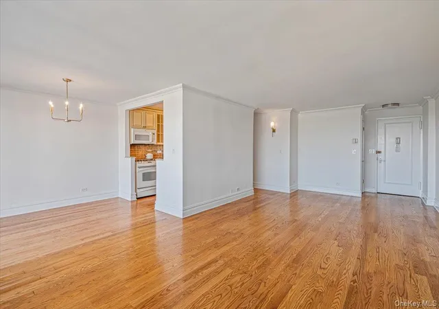 Photo 3 of Condo for sale at 17 85 215th Street #11N, New York, NY 11360 | MLS# 1061082 | Listing updated on 2026-10-10