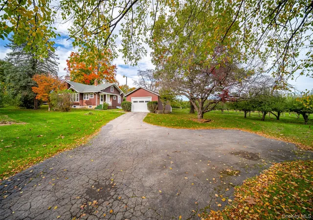 Photo 3 of Single family home for sale at 261 Orchard Rd, Highland, NY 12528 | MLS# 1061083 | Listing updated on 2026-10-21